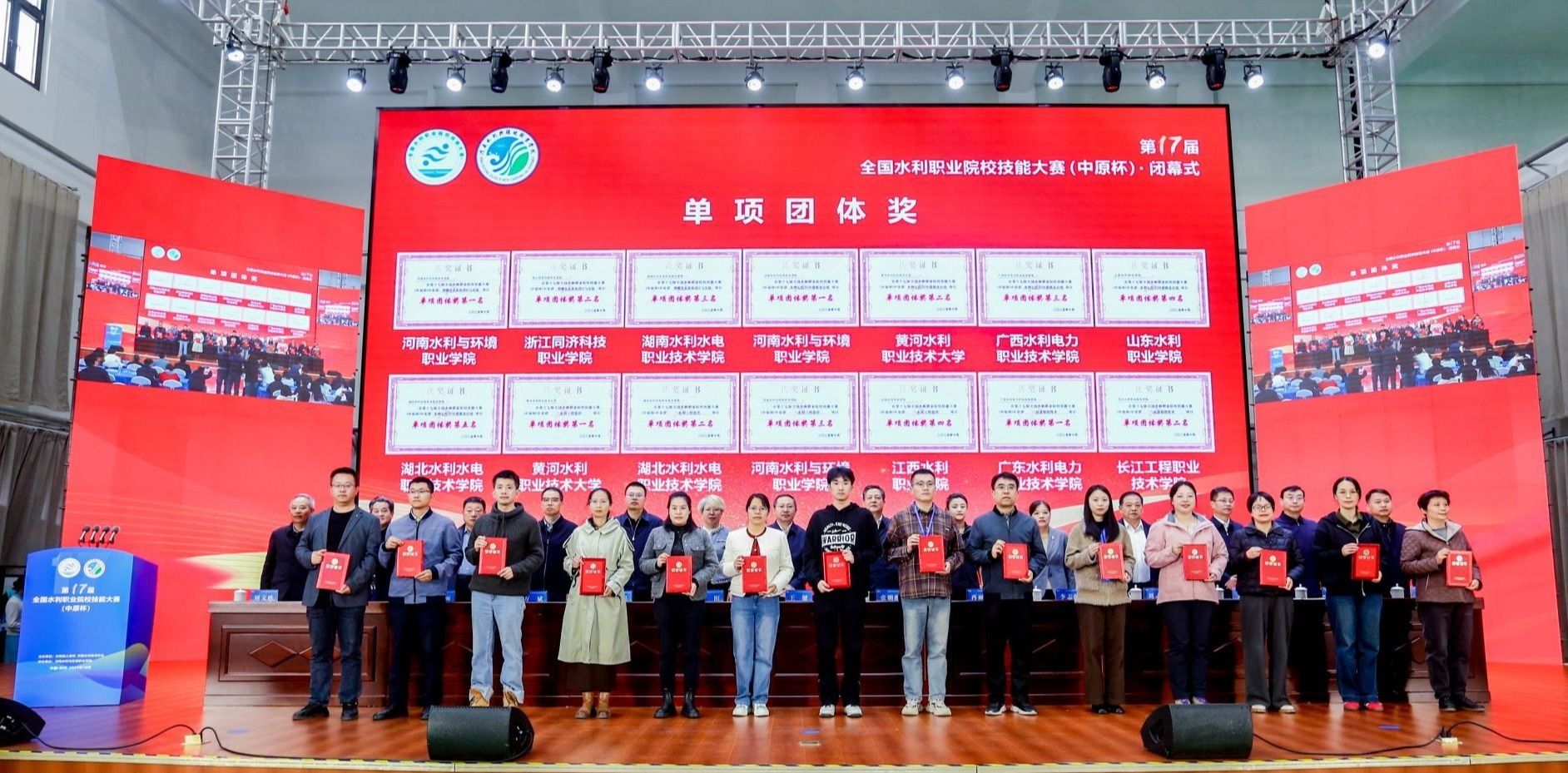 谈球吧app下载